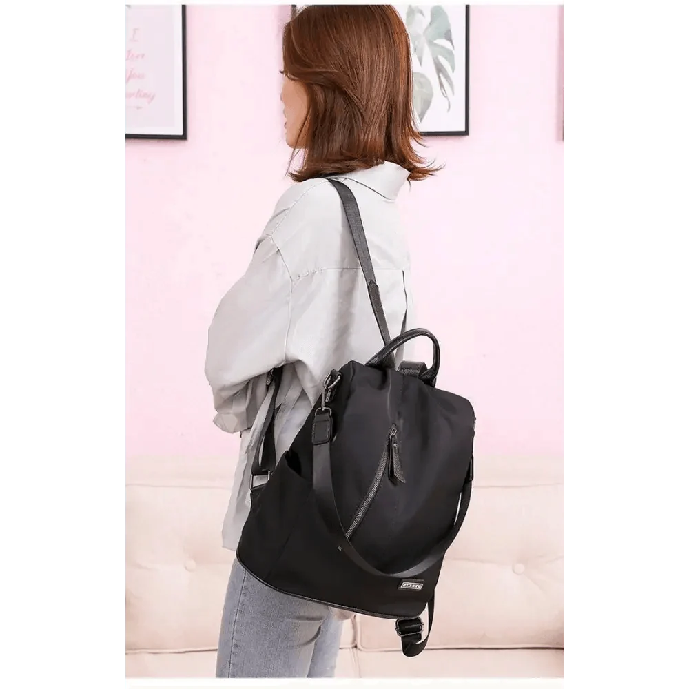 Amaznig anti-theft laptop backpack in waterproof fabric, black, large capacity, Stevvex brand on Tampa Home & Garden Store