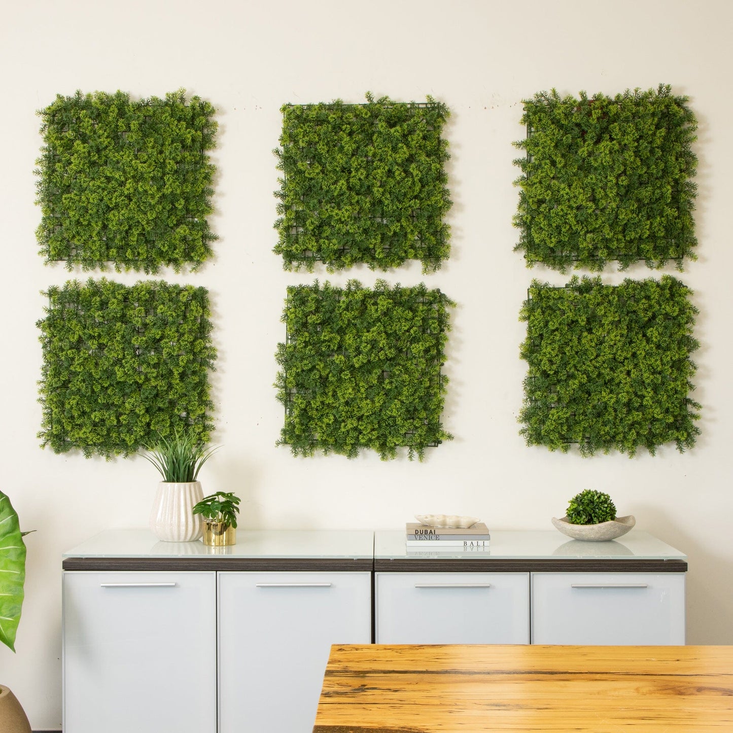 Artificial Green Meadow Wall and Privacy Screen