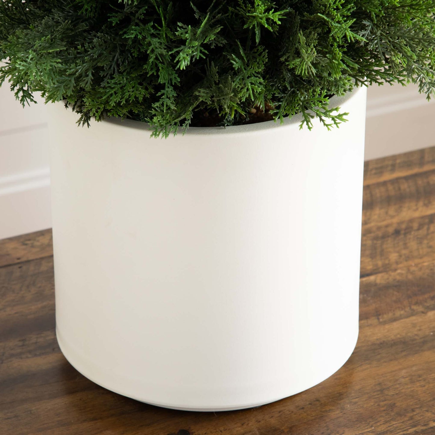 Cedro artificial de 3' en maceta blanca, resistente a los rayos UV (interior/exterior)