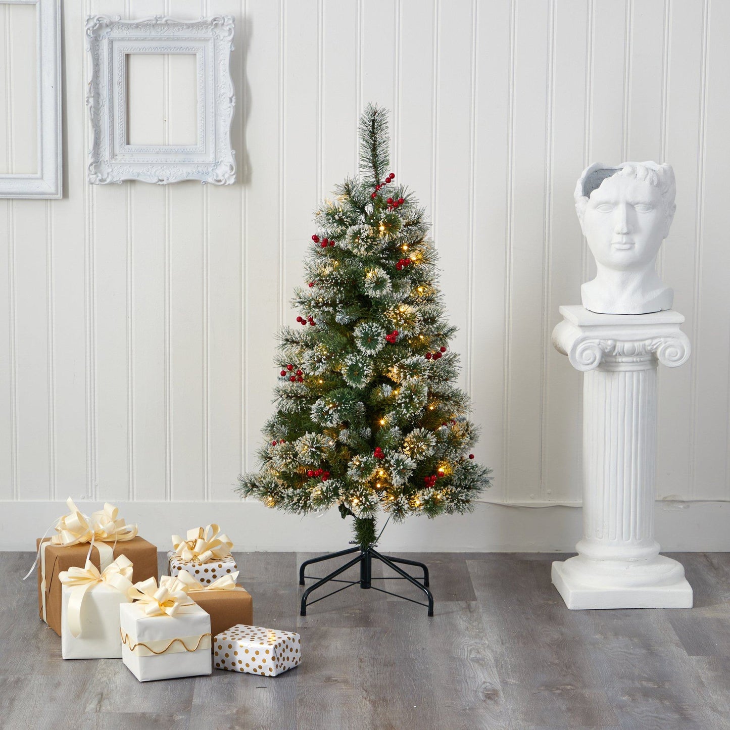 4 Feet Frosted Swiss Pine Tree and Clear Lights