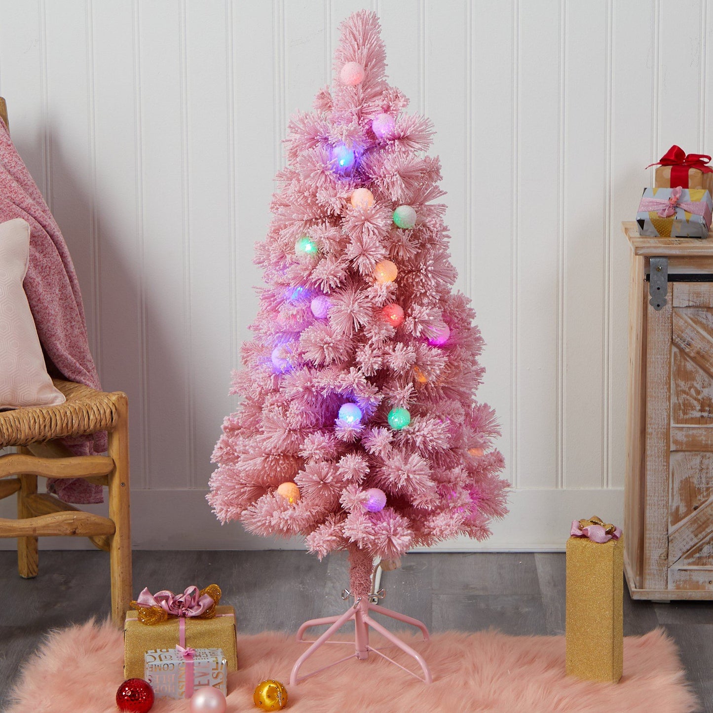 Árbol de Navidad rosado esmerilado de cachemira de 1,22 m con 30 luces LED globo multicolor gigantes