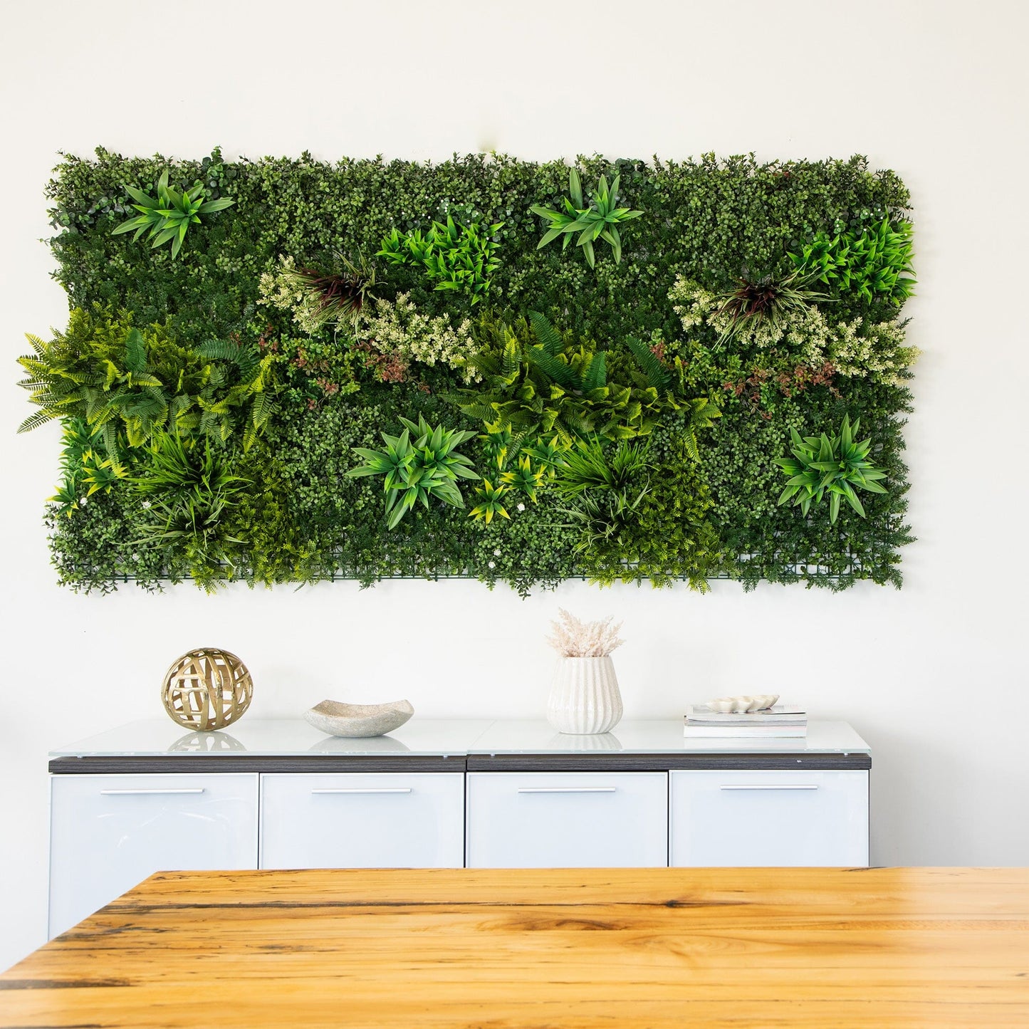 UV Resistant Forest and Artificial Living Walls