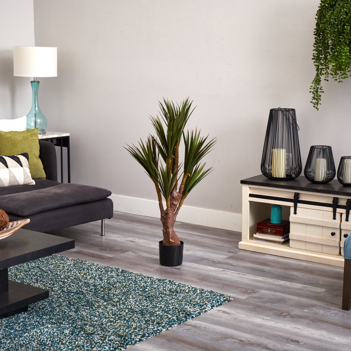 Árbol artificial de yuca de 117 cm resistente a los rayos UV (para interior y exterior)