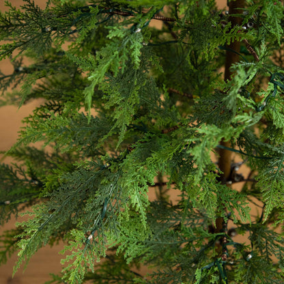 5 Ft Artificial Pine Christmas Tree and Lights