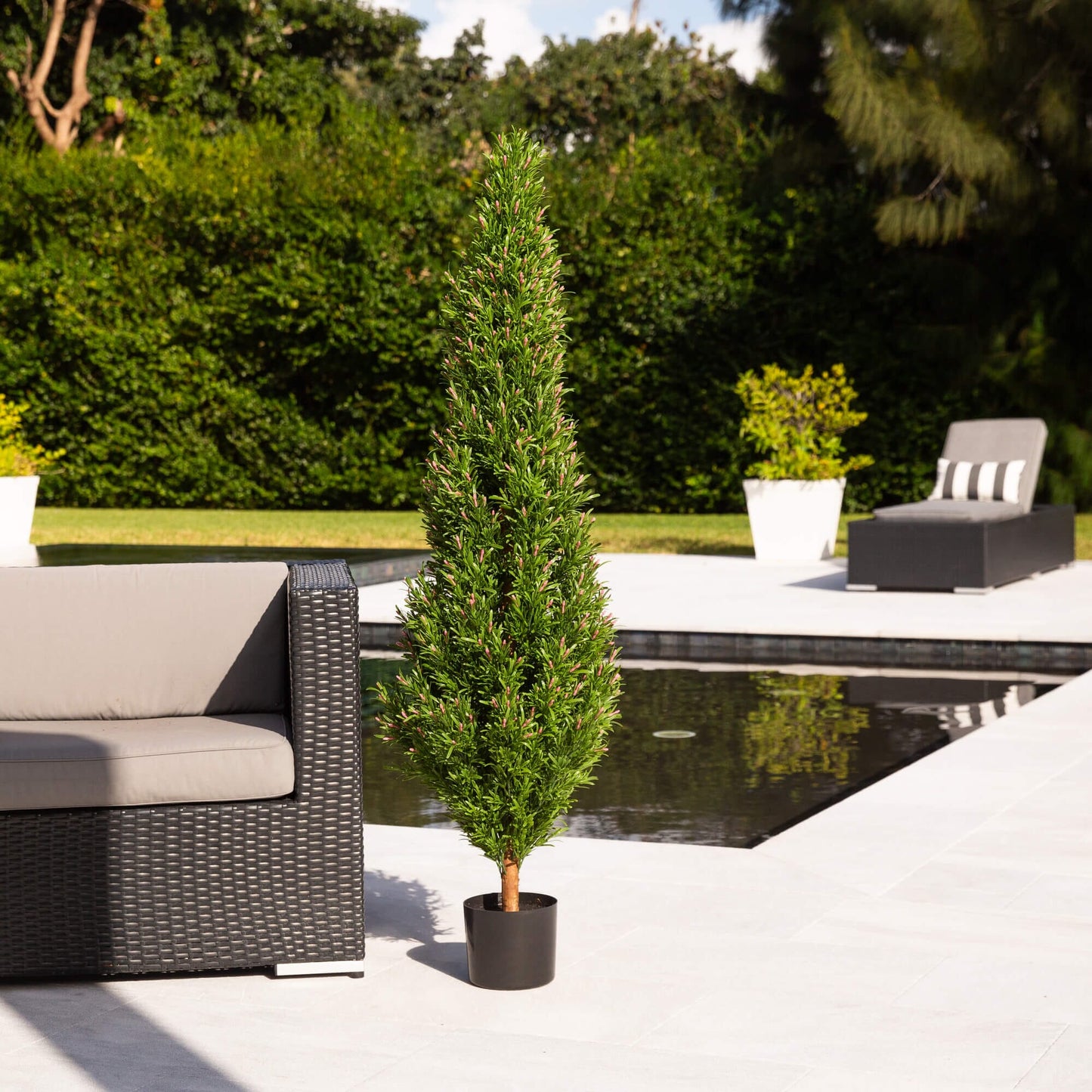Artificial UV Resistant Rosemary Topiary For Yard