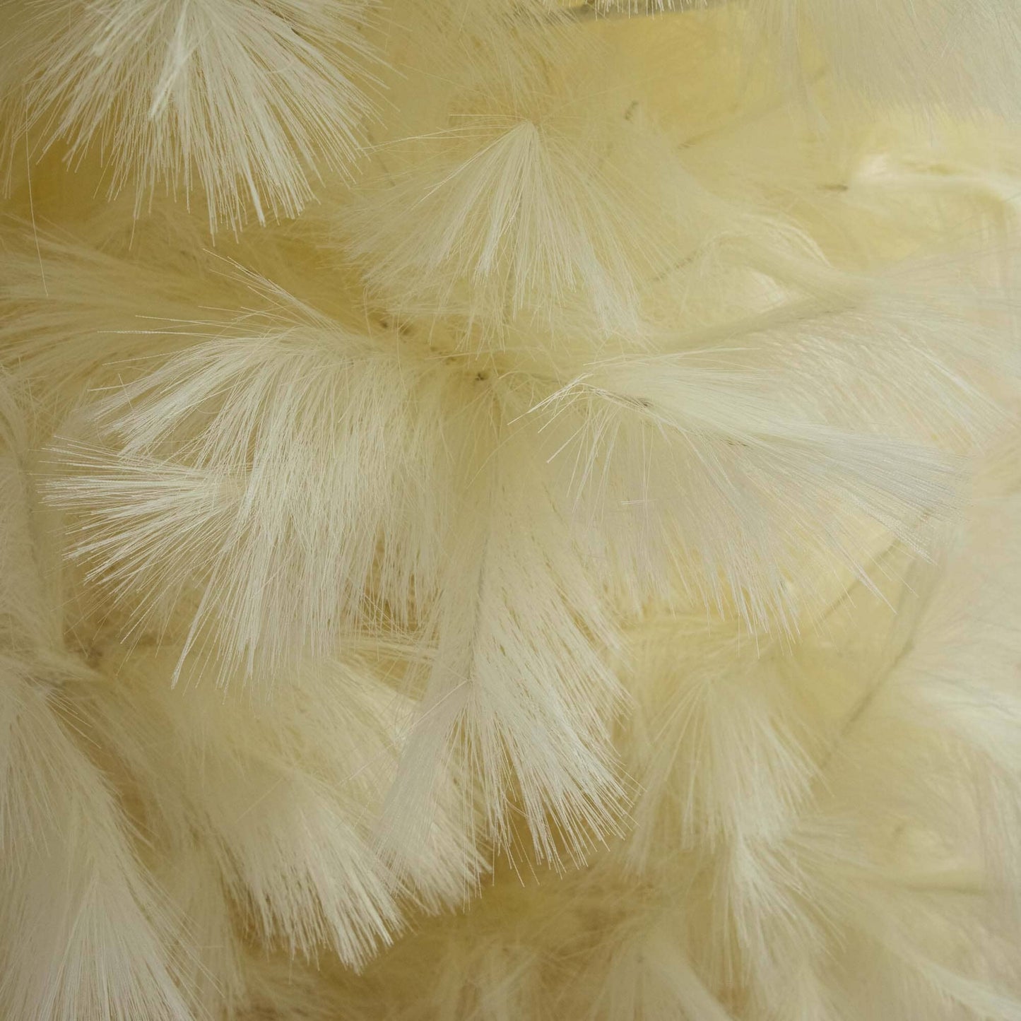Artificial Off White Pampas and Christmas Tree