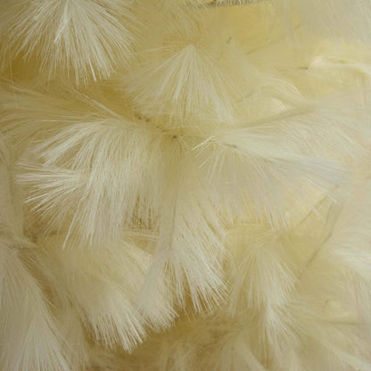 Artificial Off White Pampas and Christmas Tree