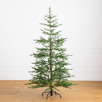 6 Foot Fresh Artificial Tree and Twinkle Lights