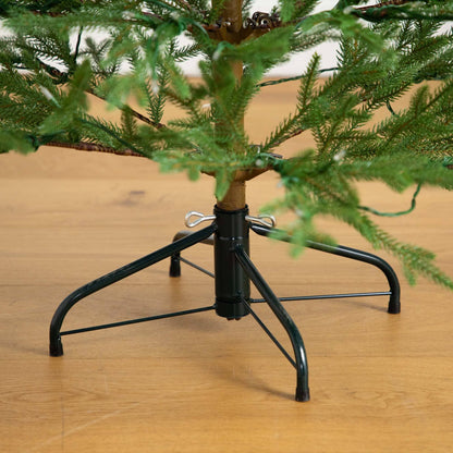 6 Foot Fresh Artificial Tree and Twinkle Lights