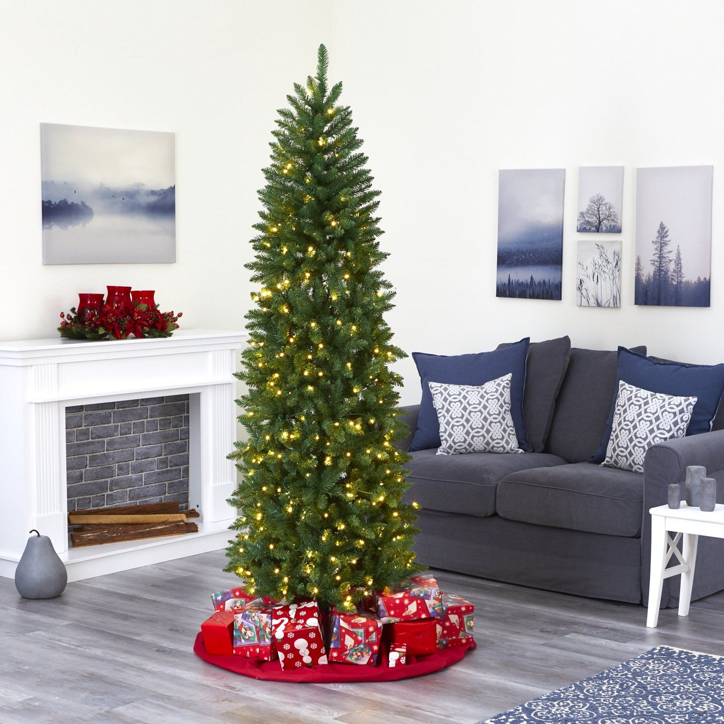Árbol de Navidad artificial Slim Green Mountain Pine de 2,1 m con 300 luces LED transparentes