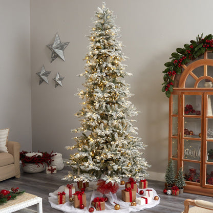 Árbol de Navidad artificial Slim Flocked Nova Scotia Spruce de 9.5 pies