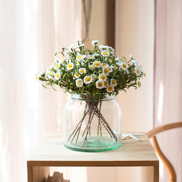 RusticReach faux silk daisy stems Eco PE white 15 inches tall in clear glass jar vase on Tampa Home & Garden Store