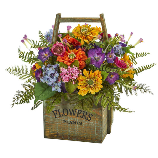 Arreglo floral artificial mixto en cesta de madera