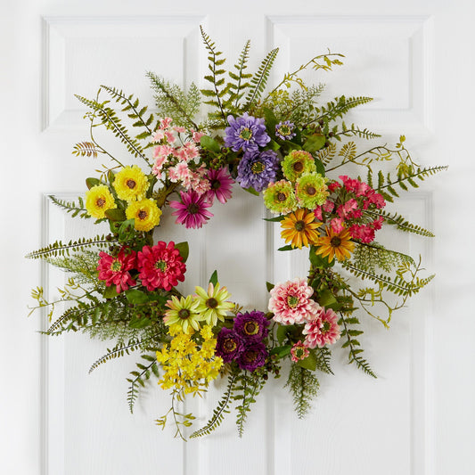 Corona de flores variadas