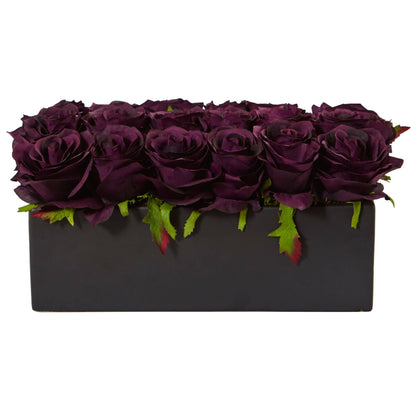 Rosas en jardinera rectangular