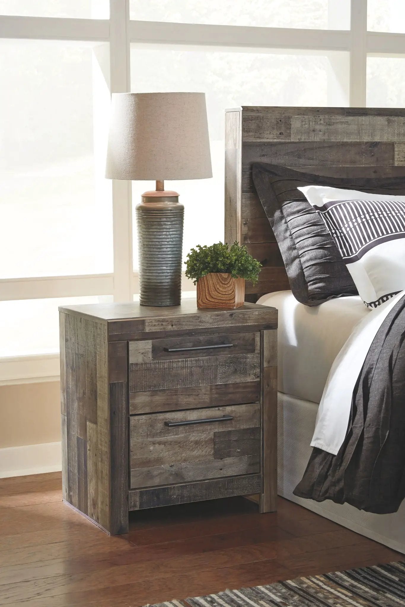 Derekson Youth Panel Bedroom Set Rustic Finish