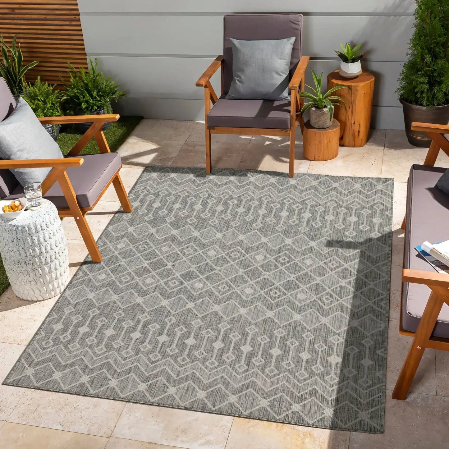 Sunshine Indoor Outdoor Polypropylene Area Rug