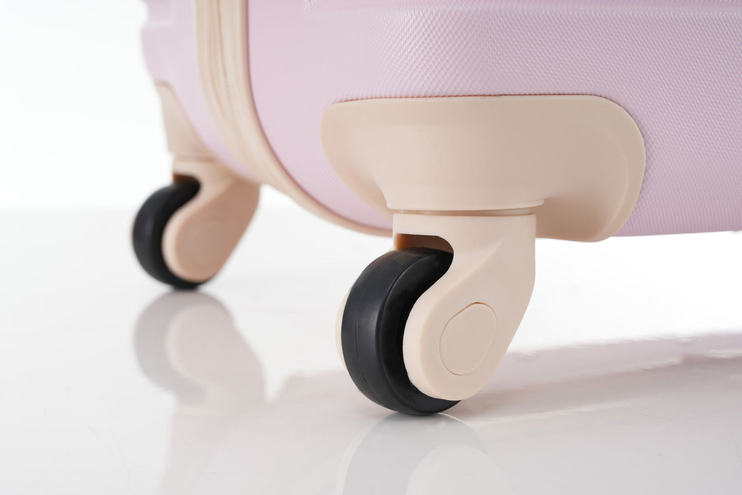 3-piece HouseOfZazla hardside luggage set pastel pink spinner suitcase close-up wheel on Tampa Home & Garden Store
