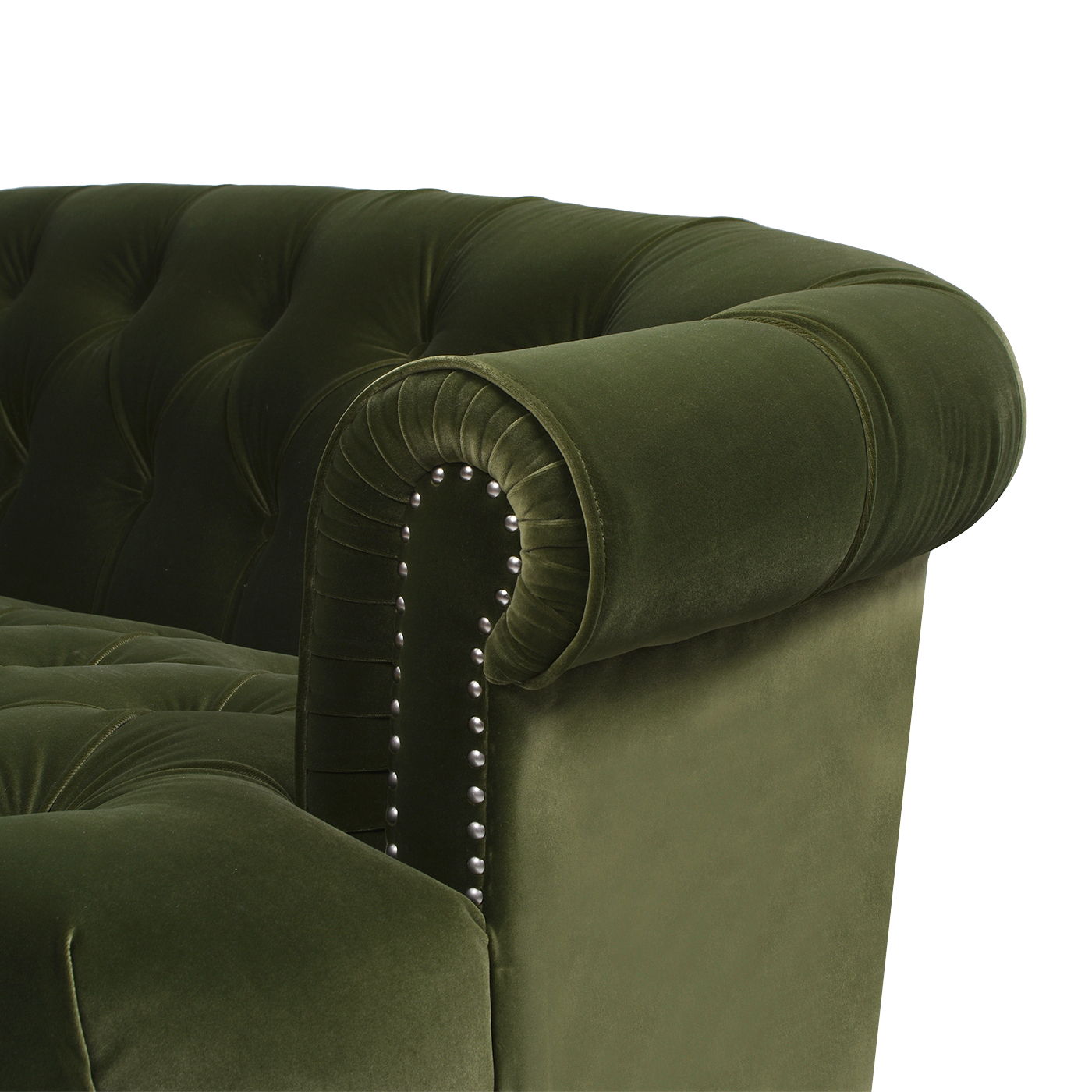 La Rosa Victorian Tufted Chesterfield Sofa