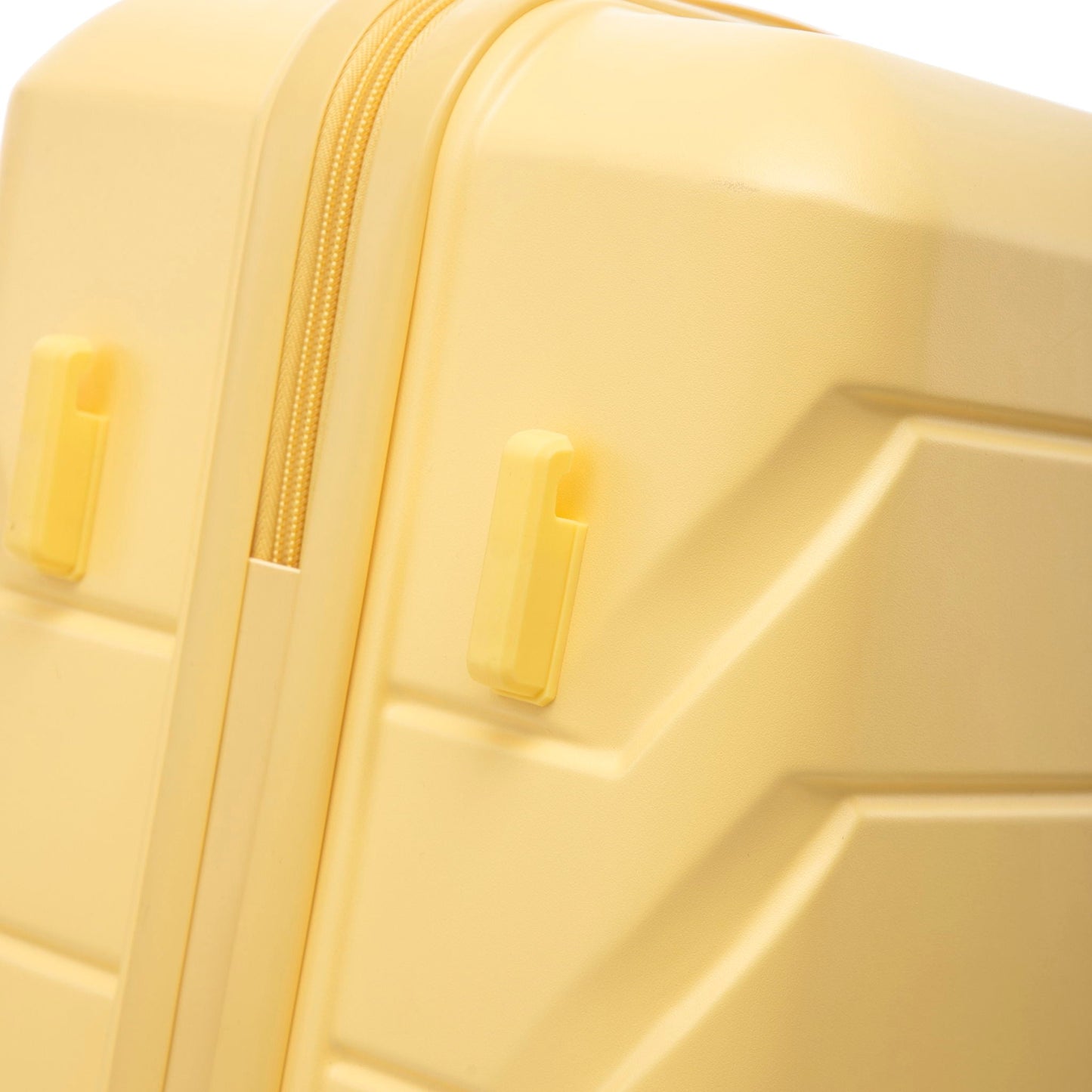3-piece yellow spinner luggage set close-up with zipper details on Tampa Home & Garden Store