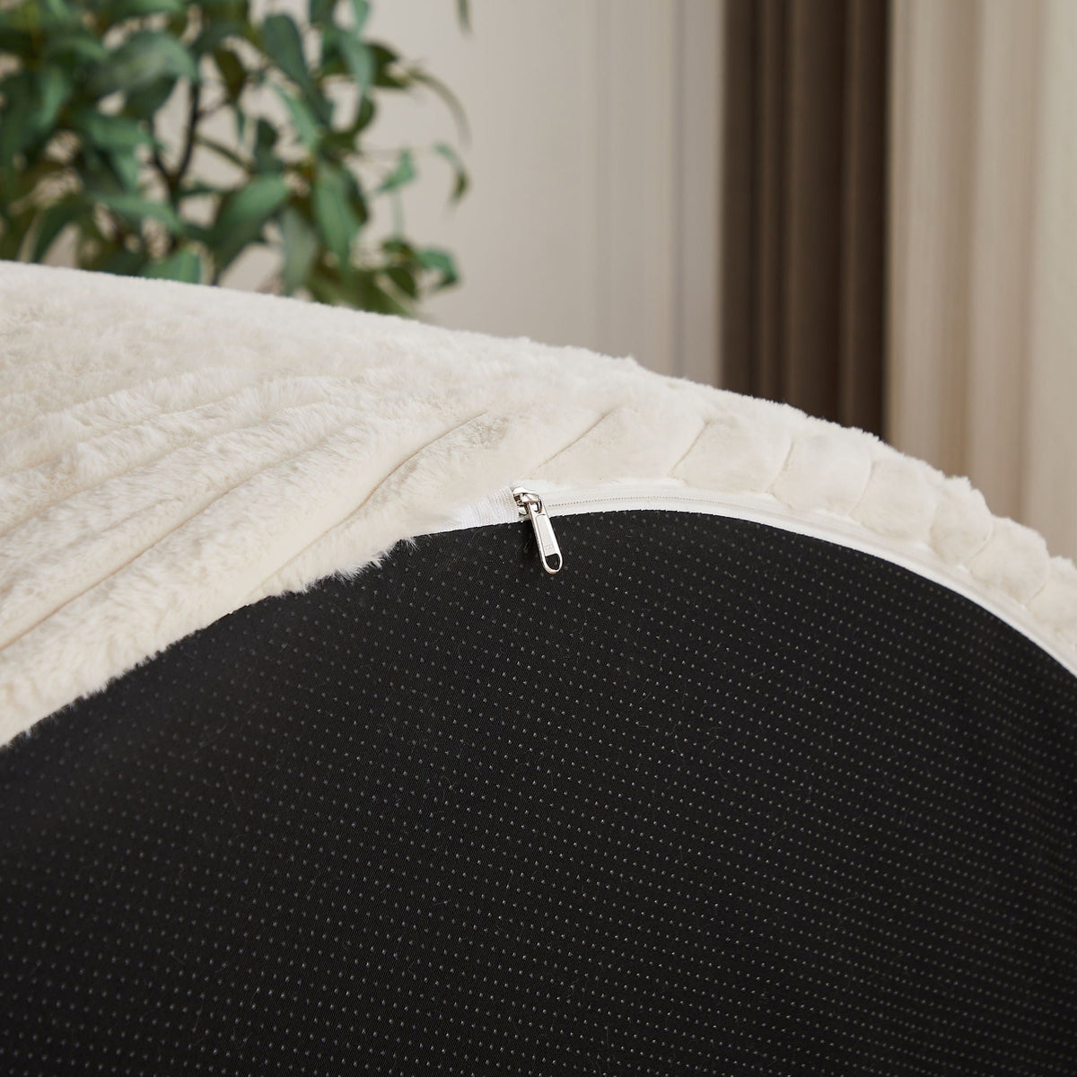 Modern single sofa with a backrest pillow