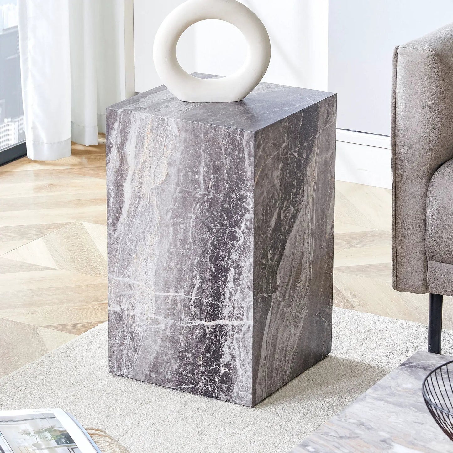 Modern Coffee Table and Natural Wood Grain