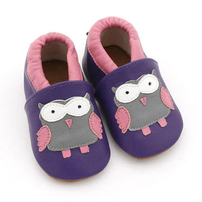 Stevvex baby leather newborn booties purple with pink lining and owl appliqué, 2 shoes on Tampa Home & Garden Store