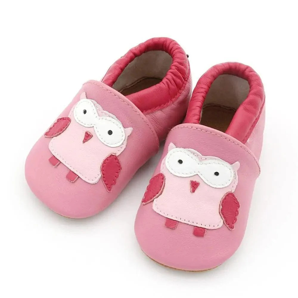 Stevvex pink leather baby shoes with owl applique, newborn slip-on booties pair on Tampa Home & Garden Store