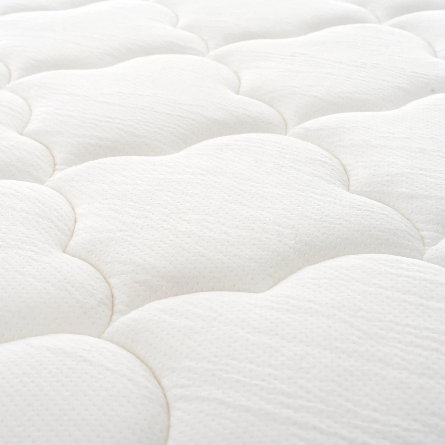 Hybrid Mattress with Pocket Coils and Memory Foam
