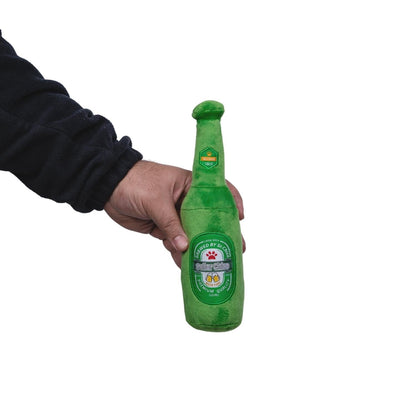 Set de regalo de peluche para perro Beers-Cheers: con chirriador y papel arrugado para divertirse.