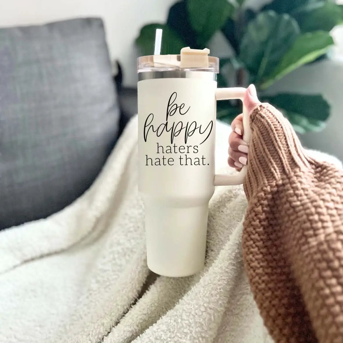 Be Happy 40oz Insulated Mug with Handle and Straw
