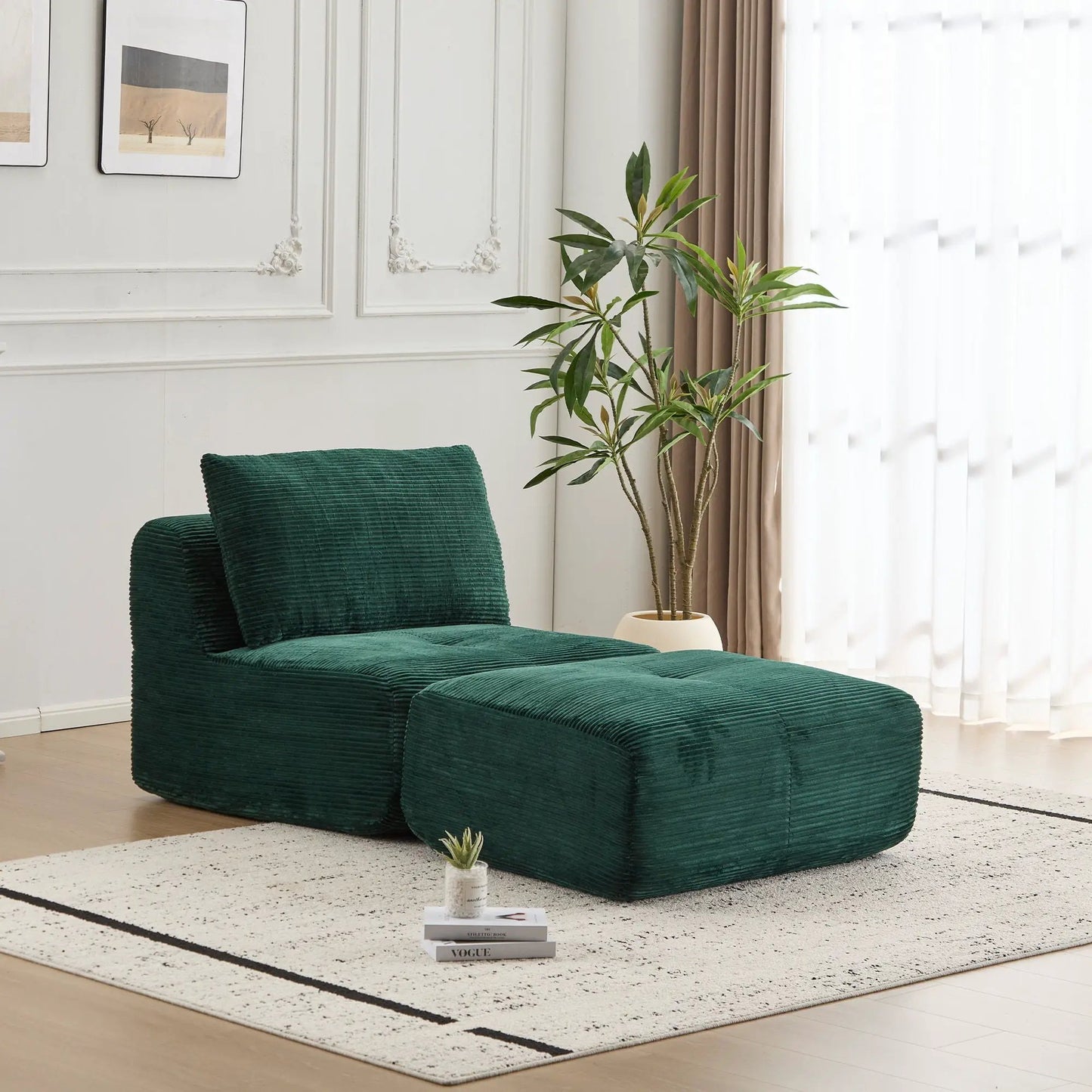 Single Chaise Longue With Movable Ottoman