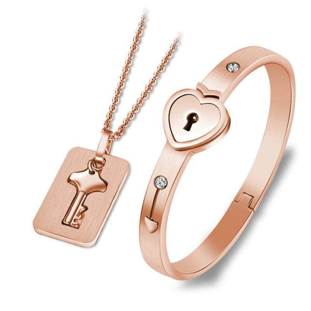2-piece rose gold heart lock bracelet with matching key pendant necklace set Stevvex on Tampa Home & Garden Store
