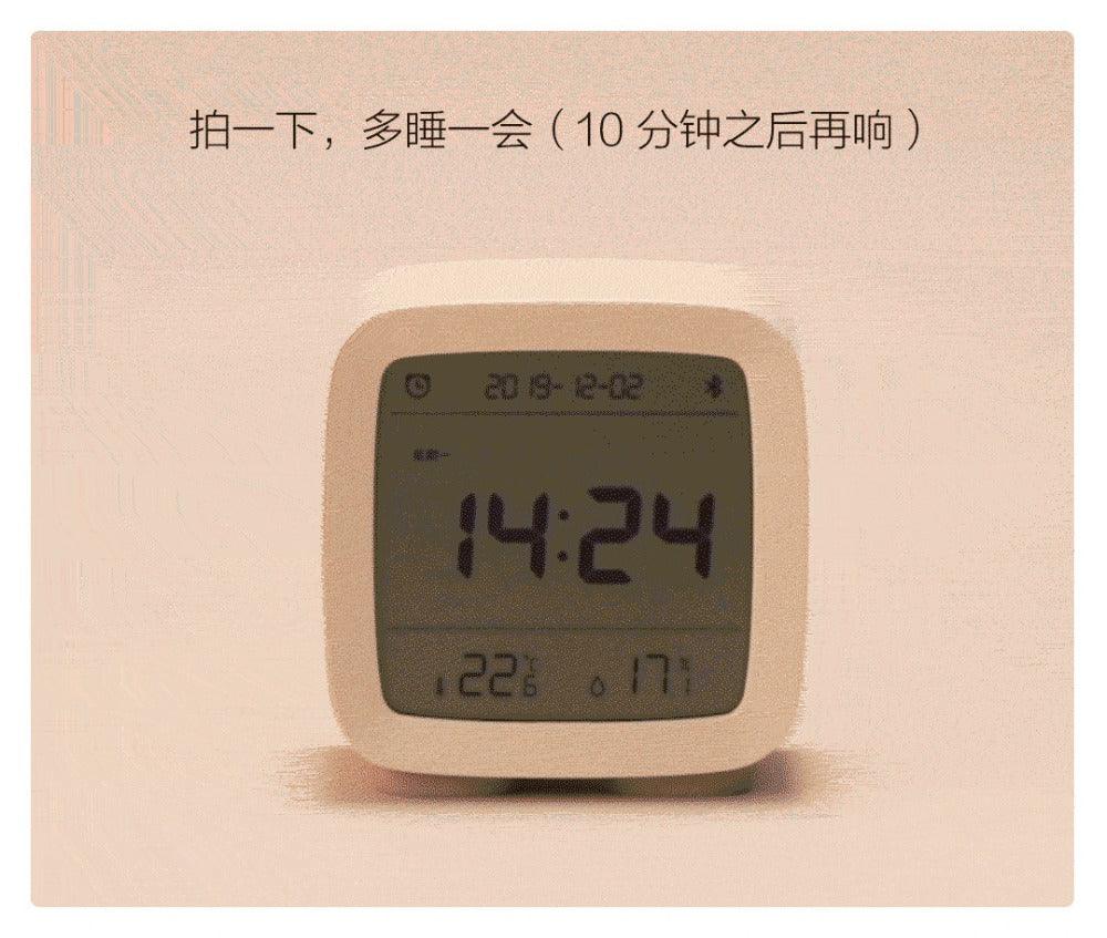 Stevvex alarm clock with LCD display, temp/humidity, dual alarms, night light, USB powered on Tampa Home & Garden Store