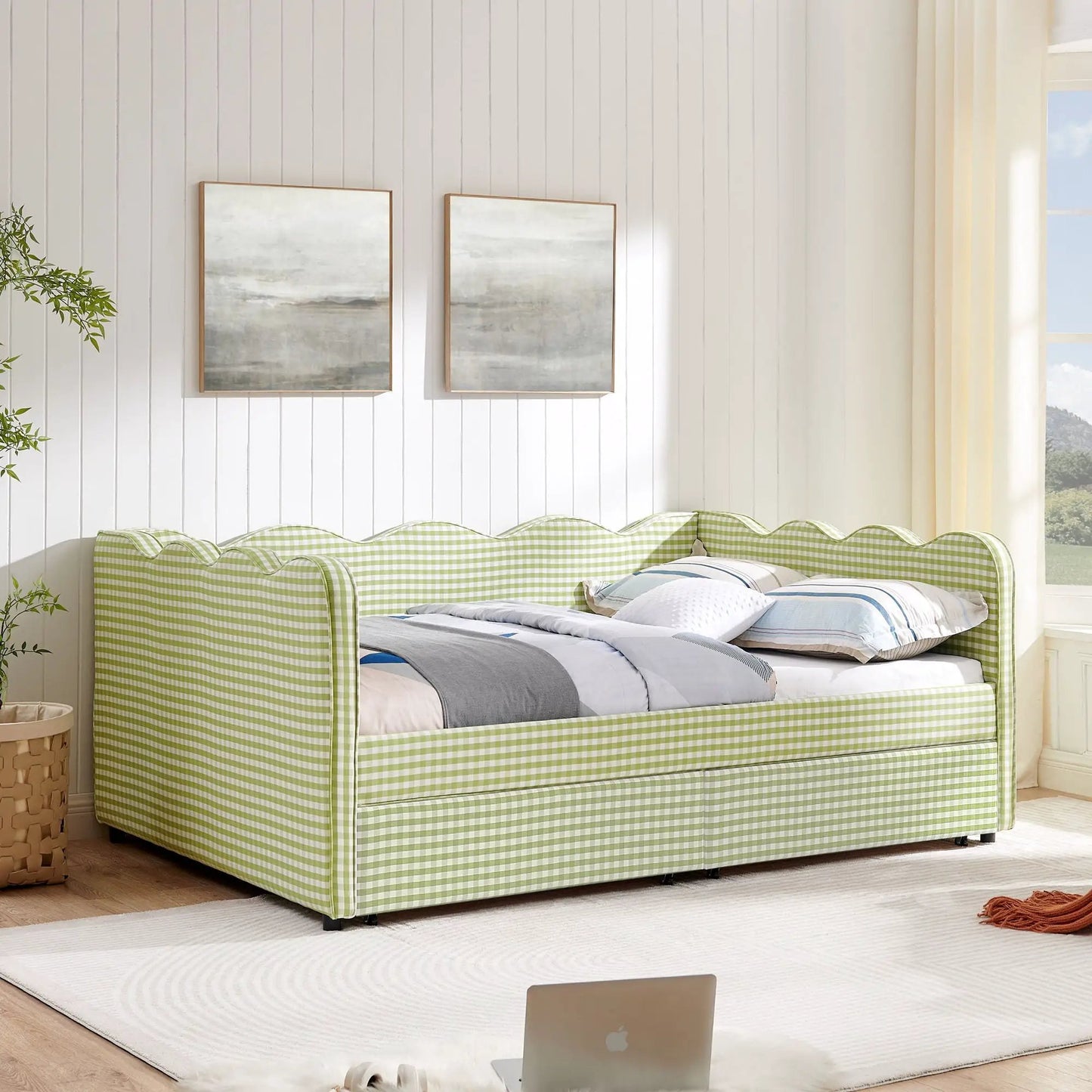 Gingham Daybed With USB Port and Wave Design