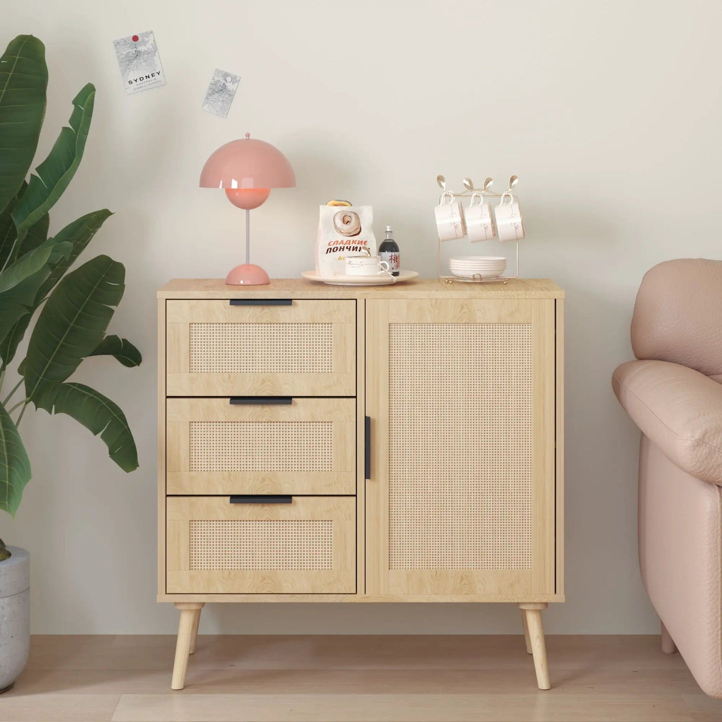 Dresser With Drawers and Adjustable Shelf