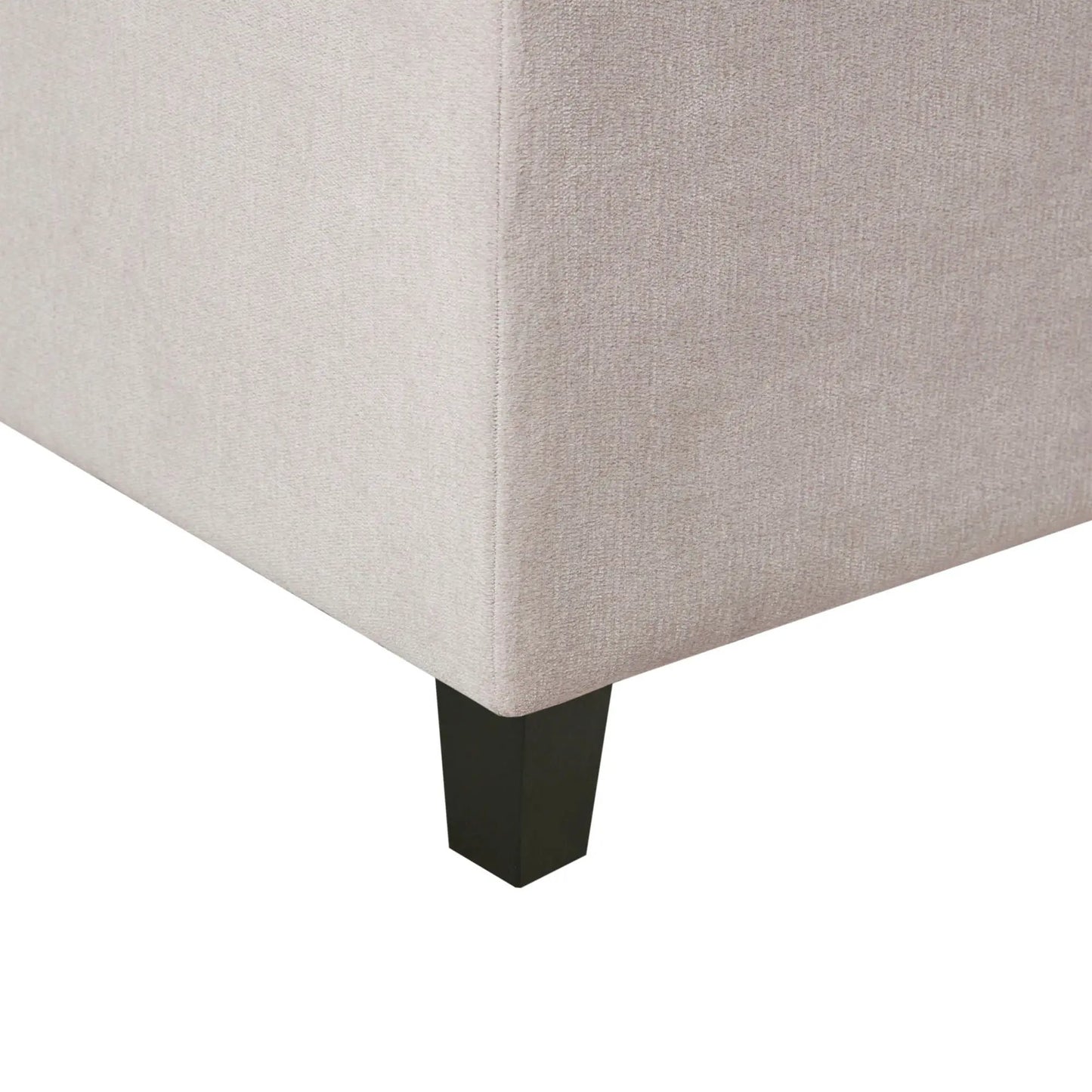 Tufted Top Storage Bench With Soft Close Lid