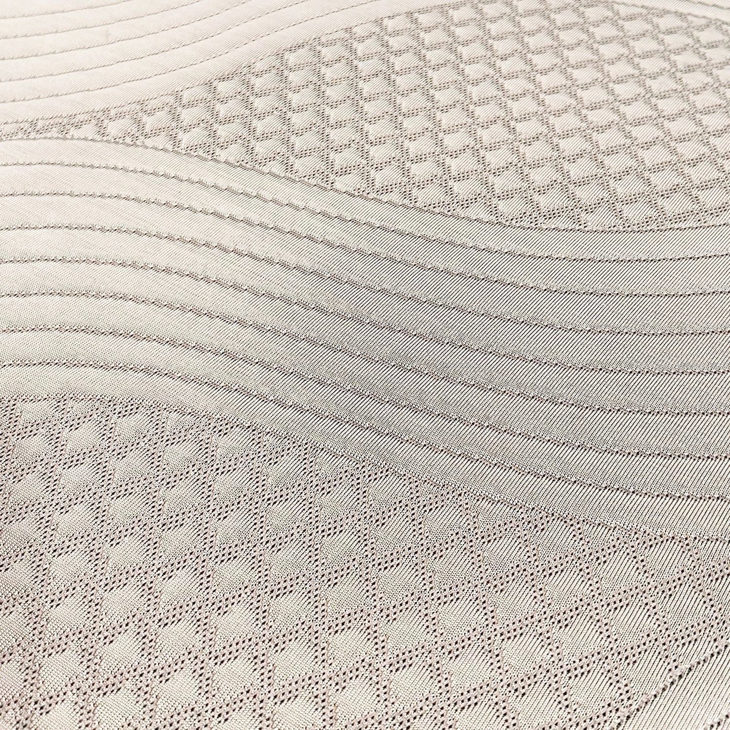 11 Inch Cooling Ghostflex Memory Foam And Bed