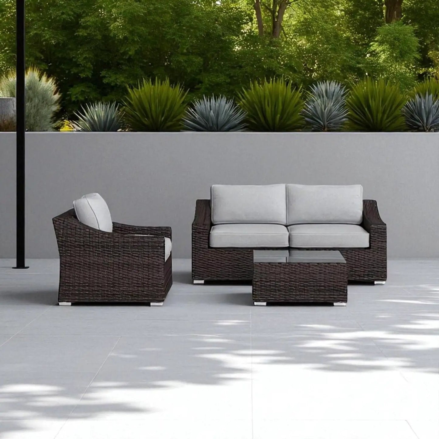 Outdoor Wicker Conversation Set With Cushions
