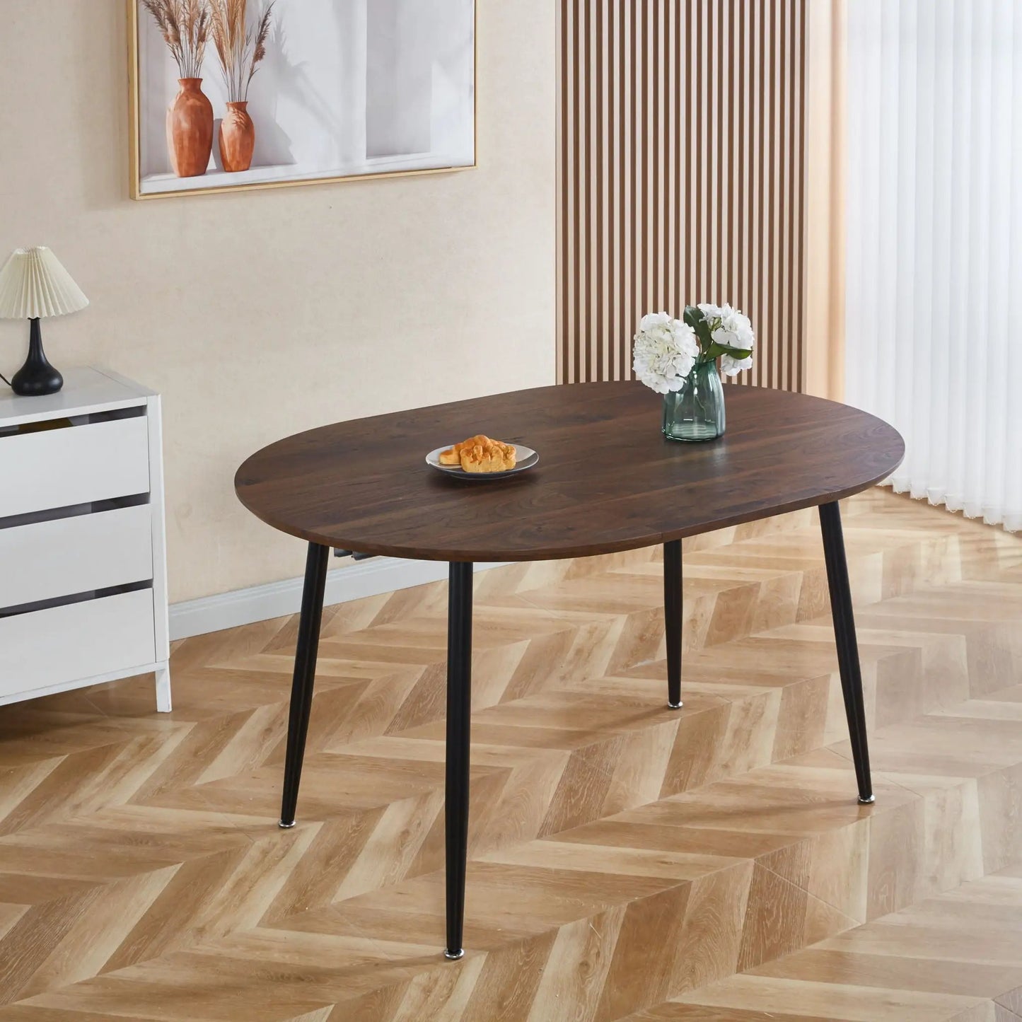 Extendable Dining Table with Durable Metal Legs