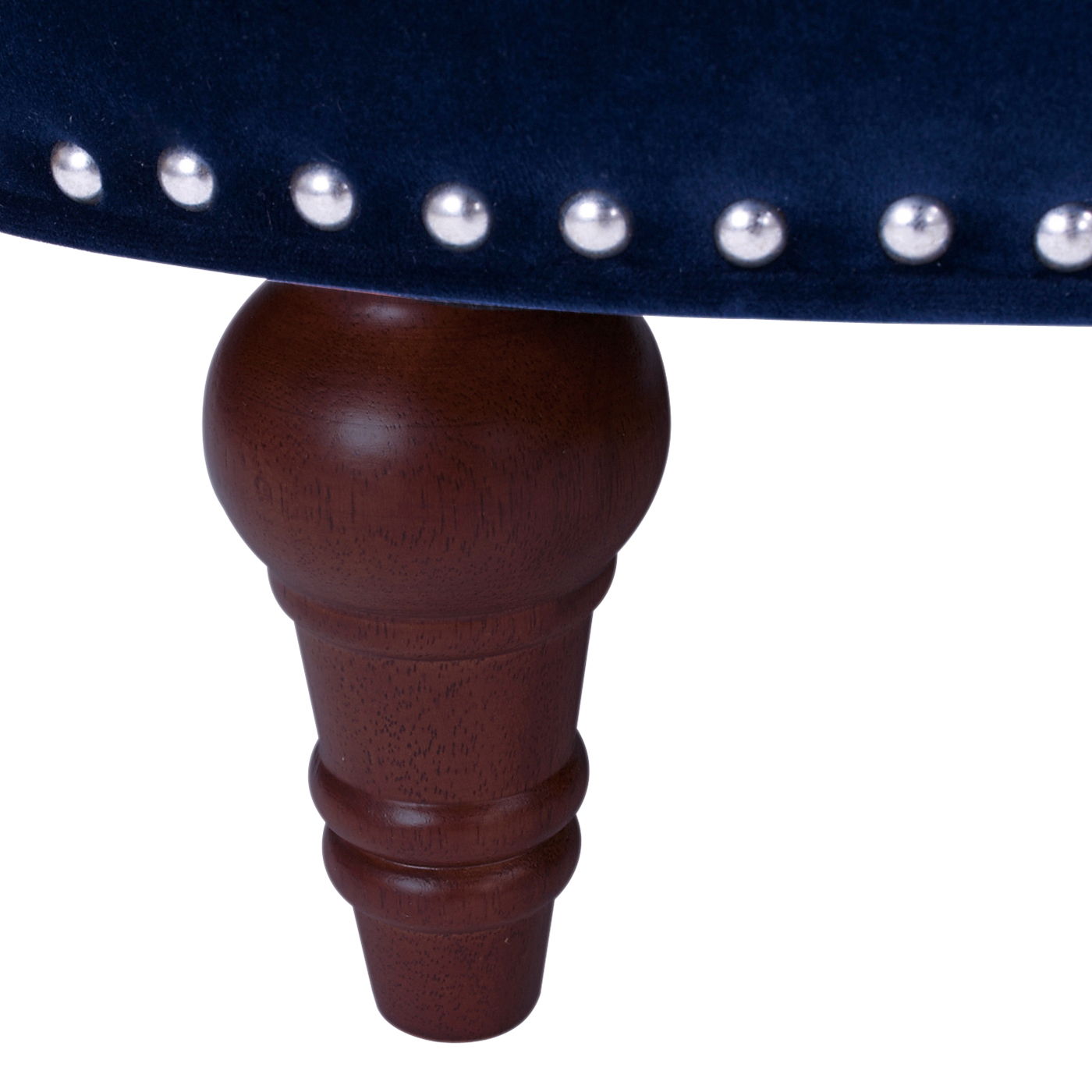 La Rosa Victorian Tufted Chesterfield Sofa