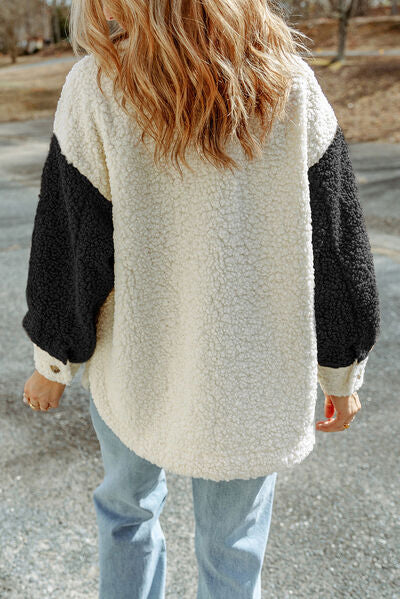 Stevvex sherpa jacket cream body with black sleeves, oversized cozy jacket on Tampa Home and Garden Store