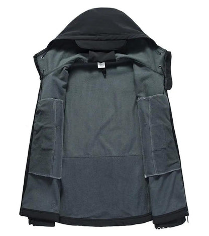 Camouflage Green Hooded Windproof Jacket for Men