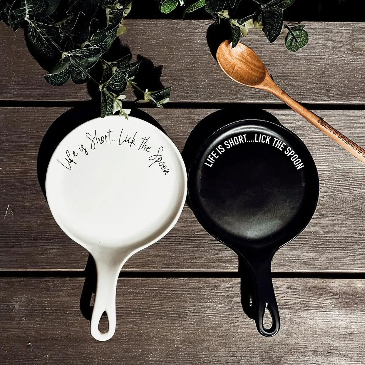 Lick the Spoon Bold Spoon Rest for Kitchen Style