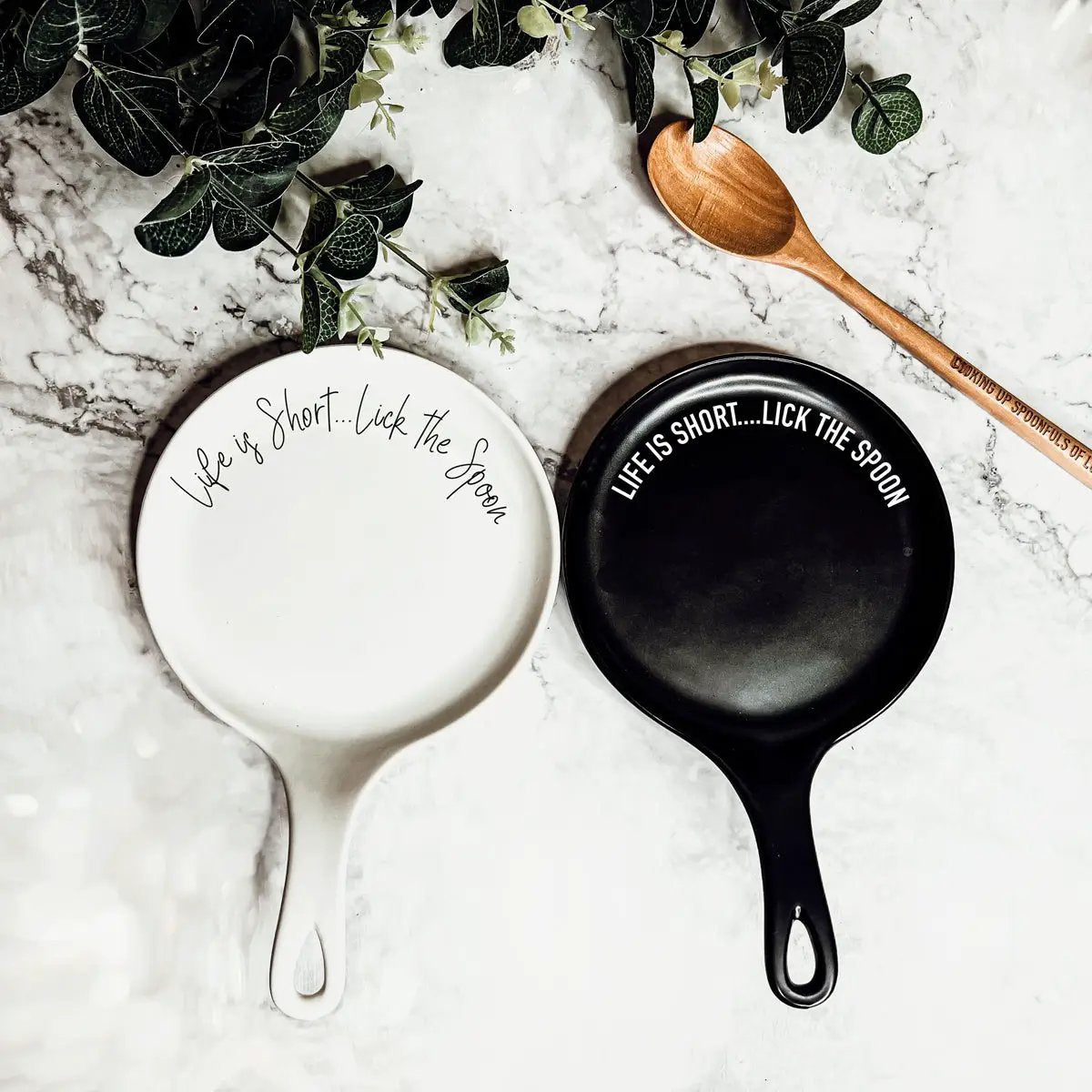 Lick the Spoon Bold Spoon Rest for Kitchen Style