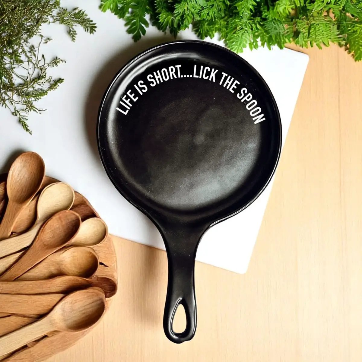 Lick the Spoon Bold Spoon Rest for Kitchen Style