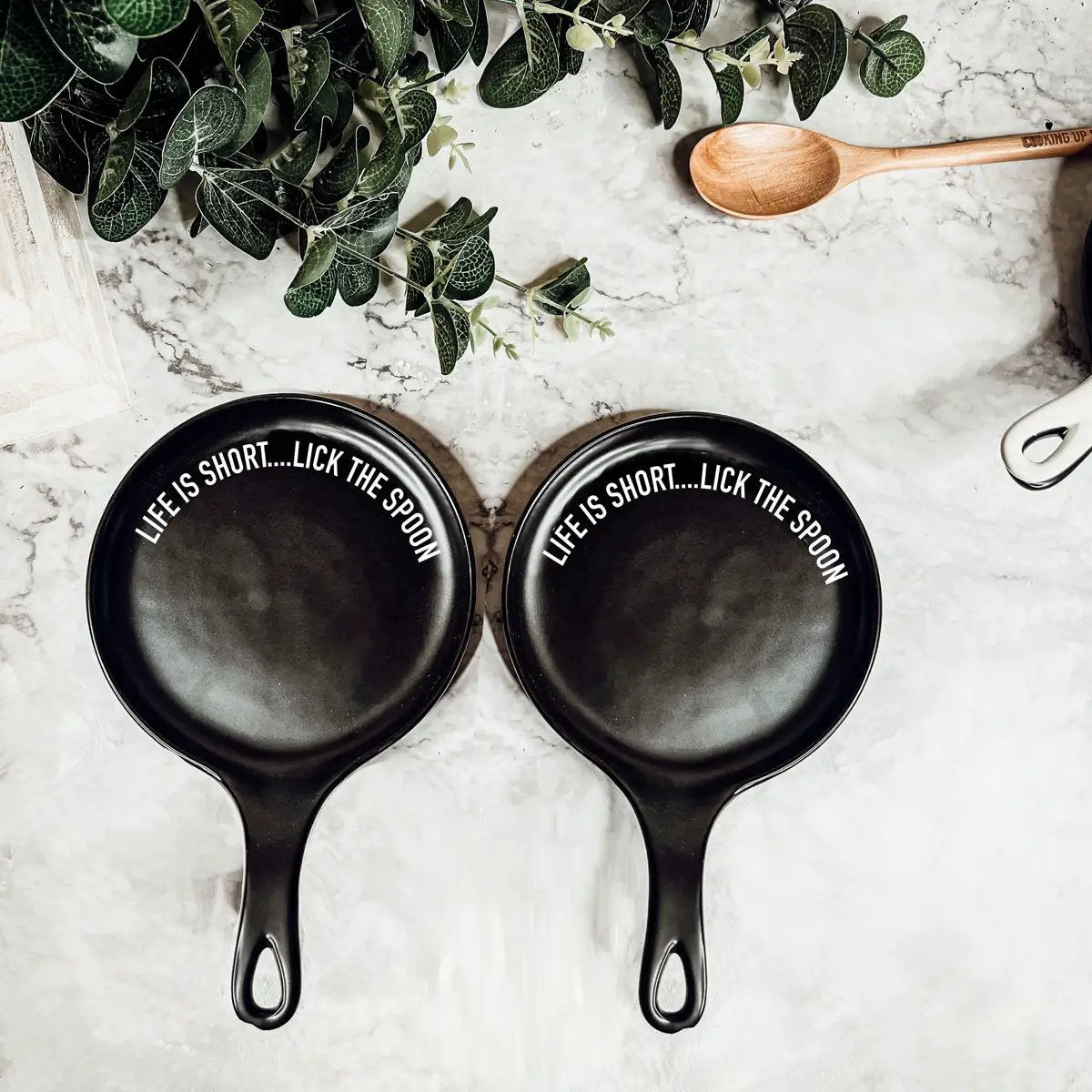 Lick the Spoon Bold Spoon Rest for Kitchen Style