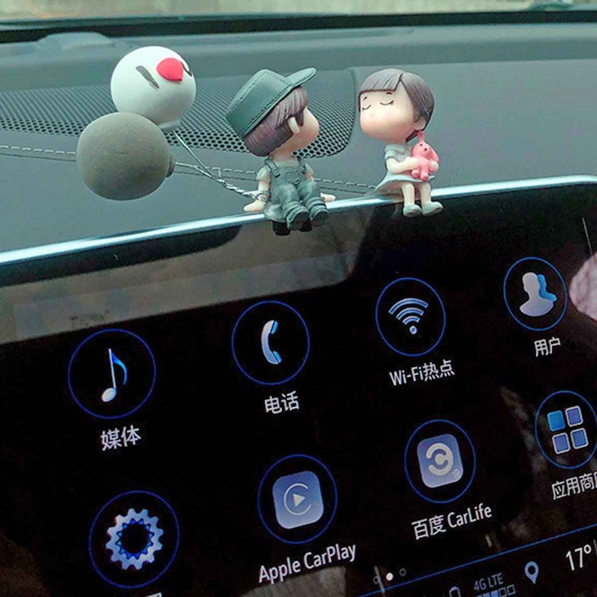 Cartoon couple resin car decor 4pcs set with two seated figurines and balloons on dashboard on Tampa Home & Garden Store