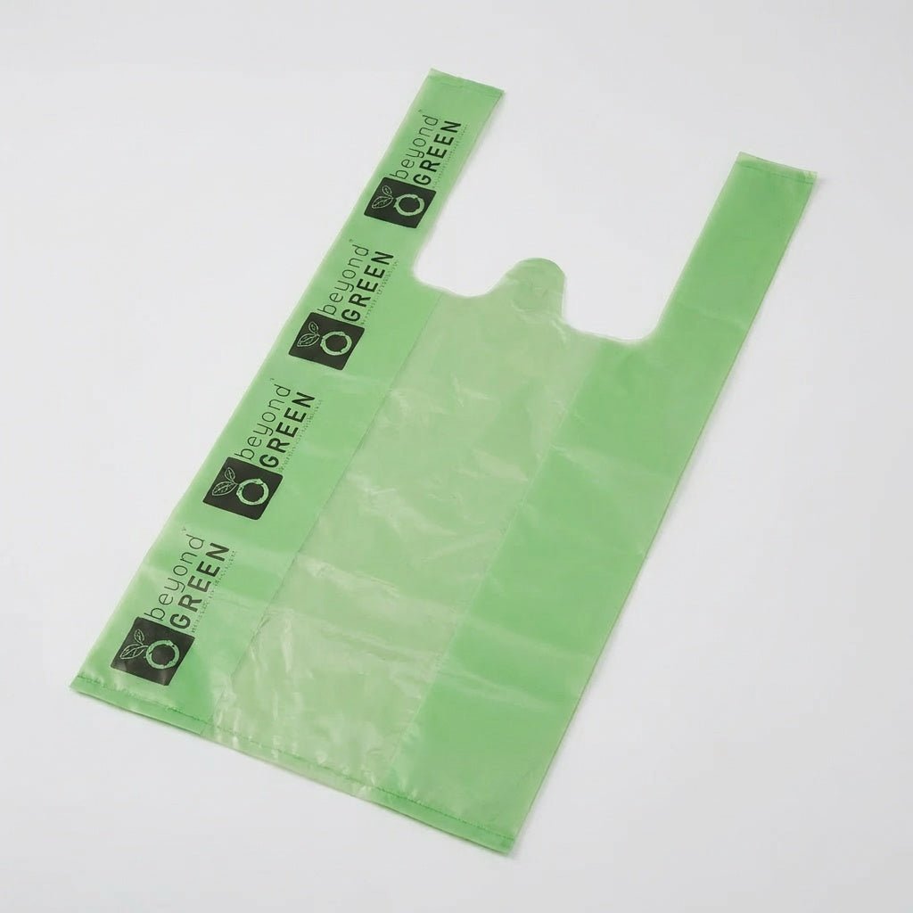 Bolsas para arena para gatos beyondGREEN con asas: fabricadas en EE. UU., resistentes a fugas y fáciles de atar.