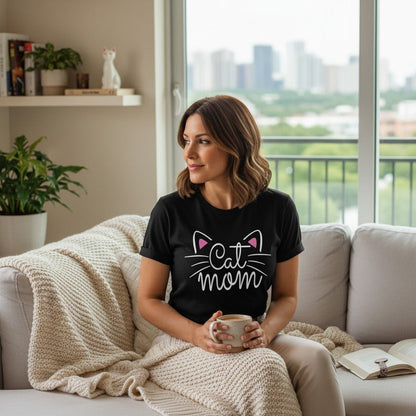 Soft Cotton Cat Mom Graphic Tee for Women